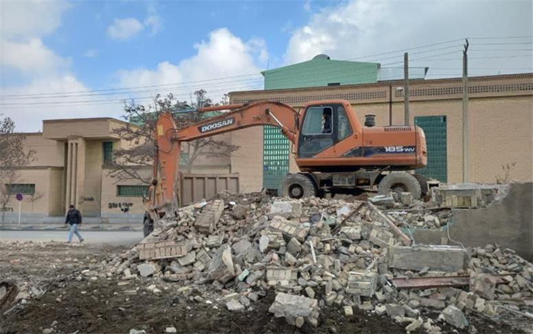 تملک و بازگشایی معبر در خیابان ستاره