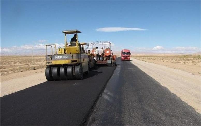 عملیات بهسازی و روکش آسفالت در ۲ محور استان آغاز شد