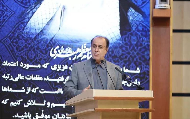 استان همدان در تمامی زمینه‌ها در حال حرکت و رشد است