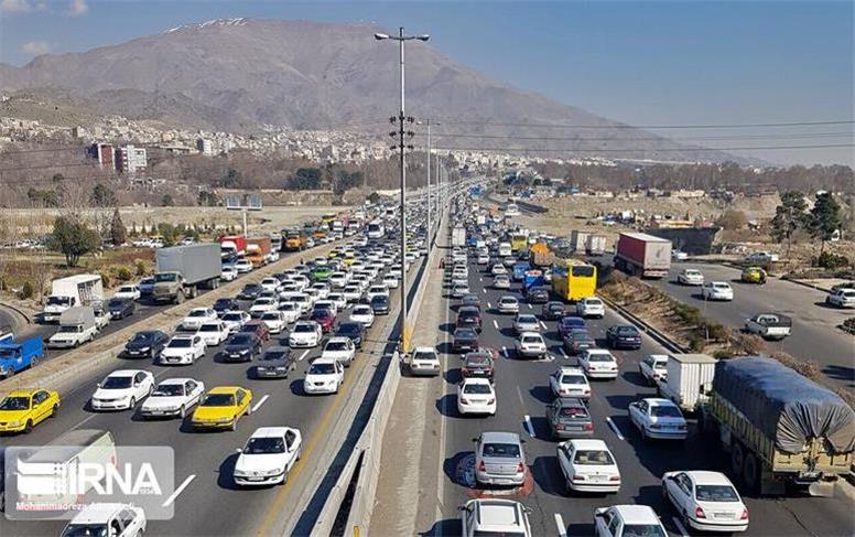 رشد ۱۲.۵ درصدی تردد در جاده‌های همدان همزمان با آغاز تعطیلات نوروزی
