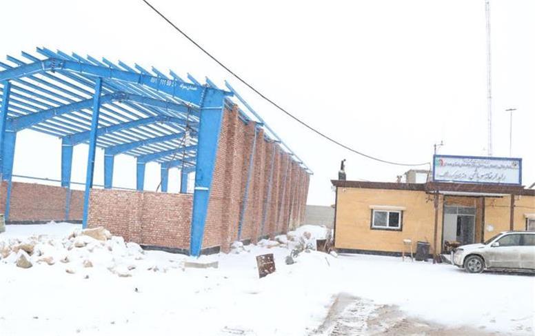 پیشرفت ۲ راهدارخانه جدید و افتتاح ۶ سوله راهداری همدان در دهه فجر