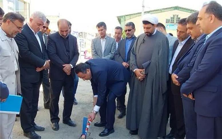 عملیات اجرایی بخشی از شبکه جمع‌آوری فاضلاب در ملایر آغاز شد