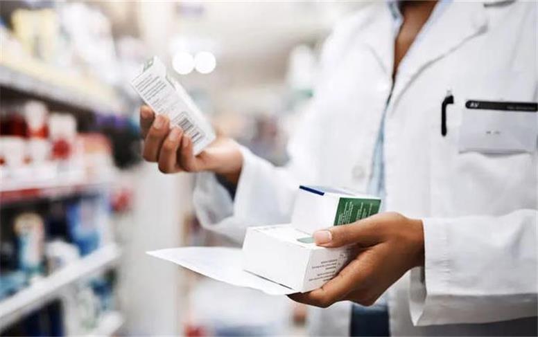 مطالبات داروخانه‌ها و مطب پزشکان طرف قرارداد بیمه سلامت پرداخت شد