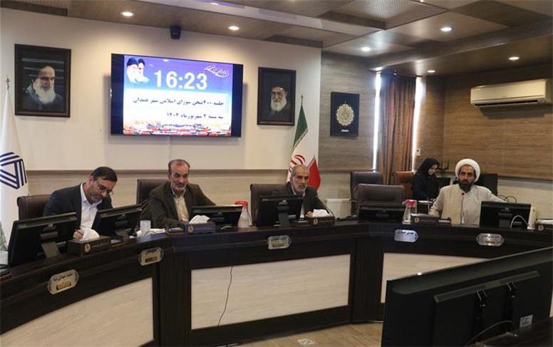 مطالعات تخصصی برای احداث میدان بار جدید انجام شود