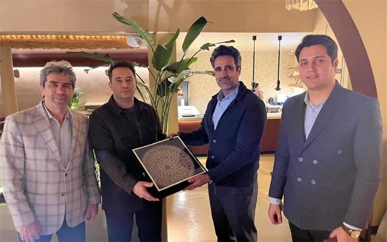 هم‌افزایی گردشگری در همدان؛ از غار علیصدر تا گنج‌نامه با روایت جواد قارایی