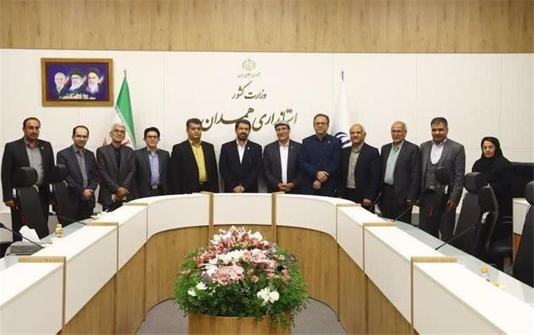 معنای «نوشتن» در عهد «تفاوت‌ها»