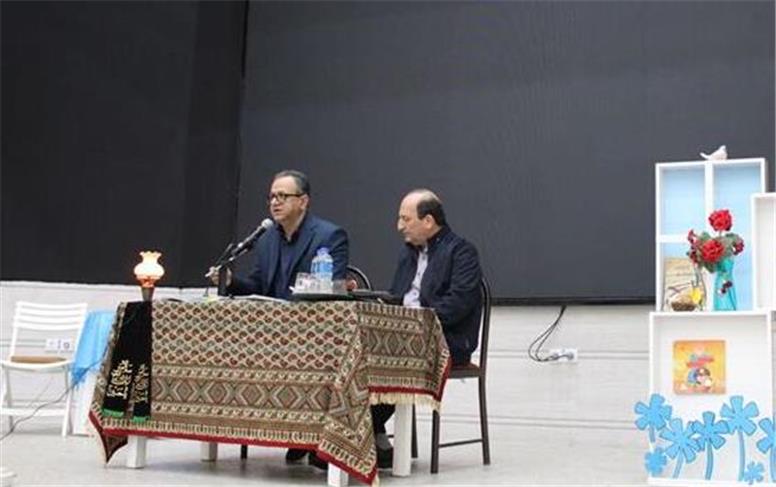 گوهرپور: با کتاب آدم‌های بهتری هستیم