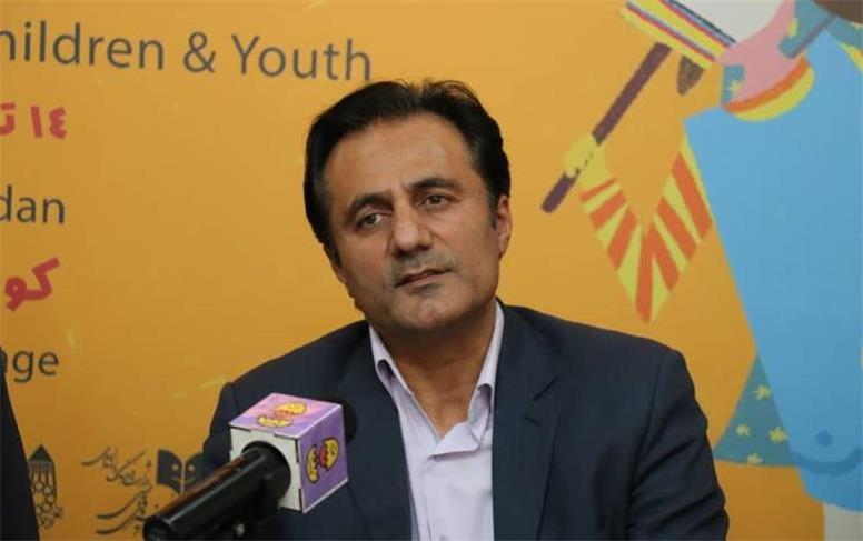 معاون استاندار همدان تاکید کرد: دسترسی دانش‌آموزان کم برخوردار به نمایش‌ها