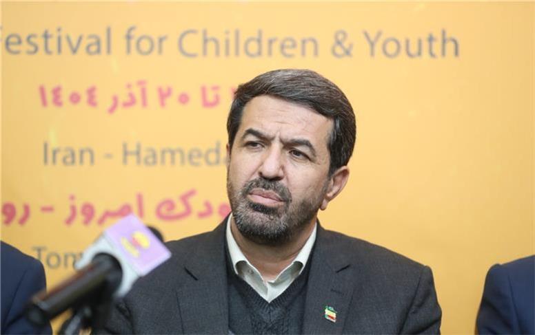 استاندار همدان مطرح کرد: نقش آفرینی هنر نمایش در ارتقا فرهنگ عمومی جامعه/جشنواره در همدان ماندگار است