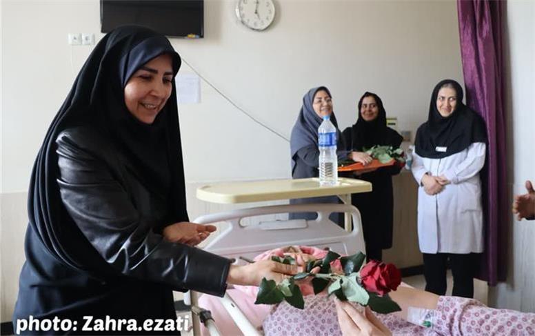 تأکید بر تقویت خدمات مادران و ارتقای کیفیت مراقبت‌های درمانی