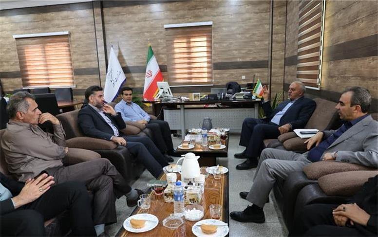بازدید نماینده رزن و درگزین و مدیرعامل شهرک‌های صنعتی همدان از ماهنیان و شهرک صنعتی درگزین برای رفع موانع تولید
