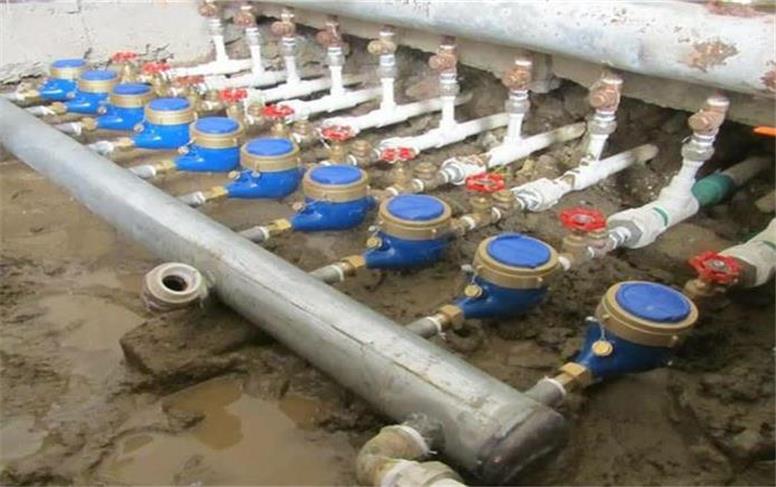واگذاری بیش از 14هزار انشعاب آب در همدان طی سال ۱۴۰۴