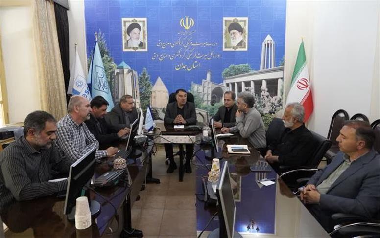 ستاد خدمات سفر همدان برای میزبانی از زائران فعال شد