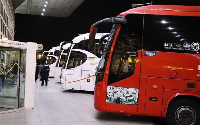 بسیج ناوگان حمل‌ونقل همدان برای مراسم وداع با قائد شهید