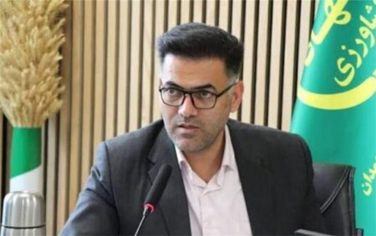 برنامه سالانه استان برای جوجه‌ریزی ۴۰ میلیون قطعه تعیین شده است