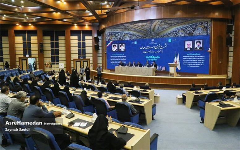 خبرنگاران امروز همدان؛ ضعیف‌ترین خبرنگاران تاریخ هستند!