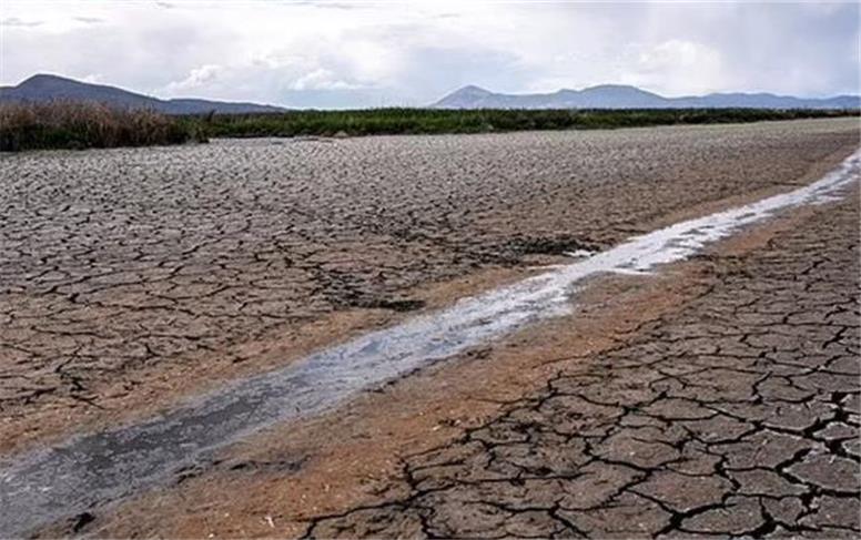 آبخوان کبودرآهنگ ۴۲ متر پایین رفت؛ برخی مناطق دیگر آب قابل برداشت ندارند