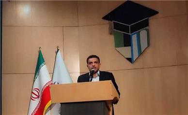 جوانان با تخصص و تعهد آینده کشور را رقم می‌زنند