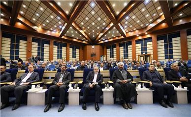 هیچ‌کس با مذاکره مؤثر مخالف نیست