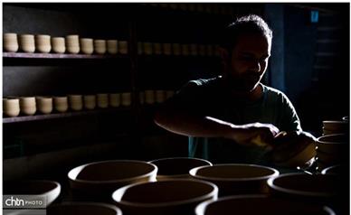 هنرمندان ۱۳ استان در کارگاه‌های تخصصی سفال و سرامیک همدان گرد هم می‌آیند