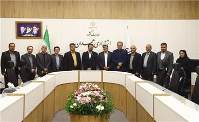 معنای «نوشتن» در عهد «تفاوت‌ها»