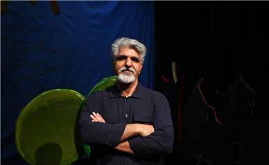 کارگردان نمایش «لافکادیو»: تئاتر نوجوان با زبان نسل امروزی شکوفا می‌شود