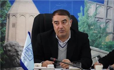 خدمات‌رسانی بدون وقفه ستاد خدمات سفر به مسافران | کاهش ۵۲ درصدی اقامت مسافران نوروزی در همدان